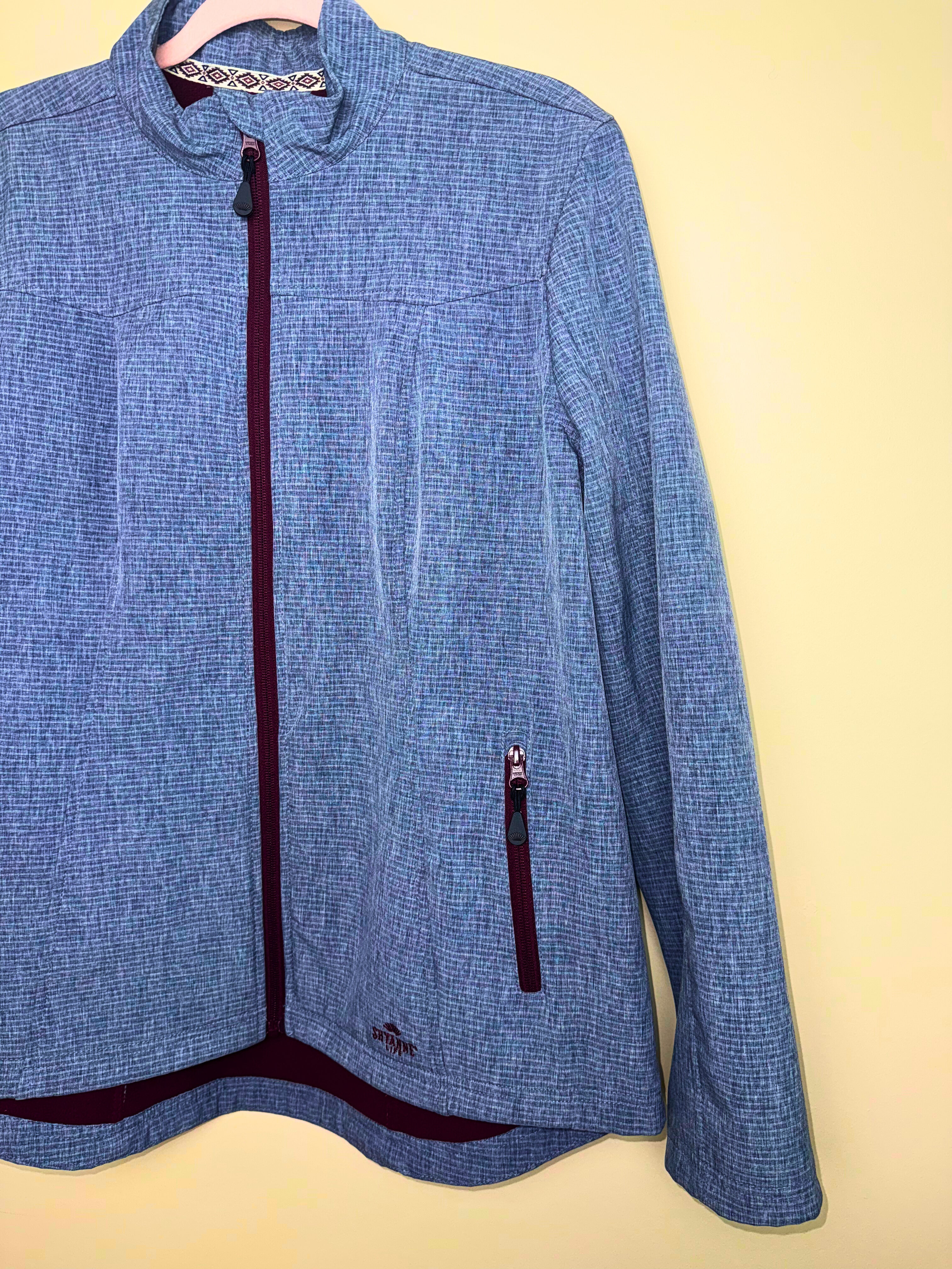 Grey Textured Zip-Up Jacket size (L)